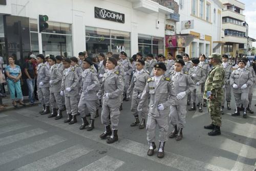 desfile_maria_auxiliadora_2018_26_20180810_1666396987